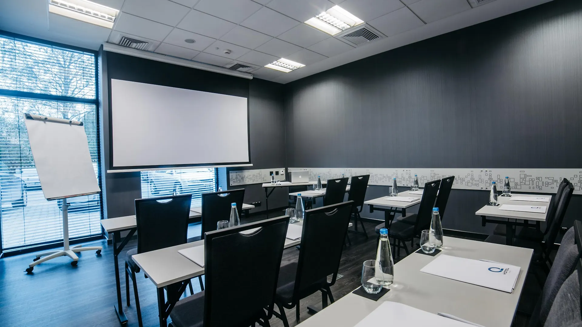 Q Hotel Krakow 3*,  Poland